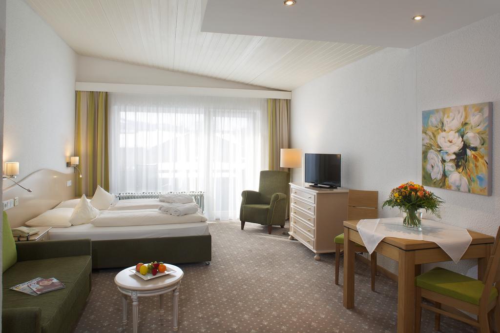 Interest Vitalhotel - Partnerbetrieb Von Oberstaufen Plus Exterior photo